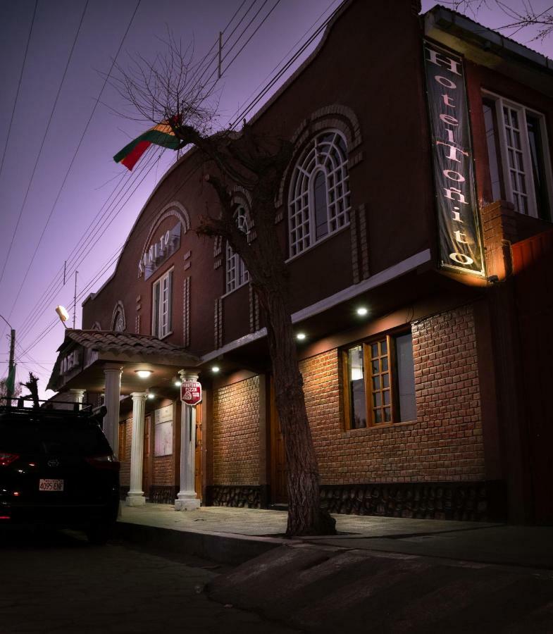 Tonito Hotel อูยูนี ภายนอก รูปภาพ
