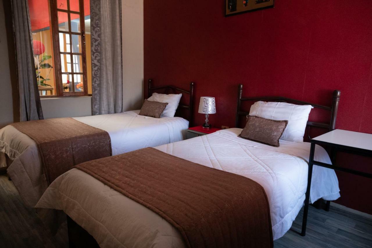 Tonito Hotel อูยูนี ภายนอก รูปภาพ